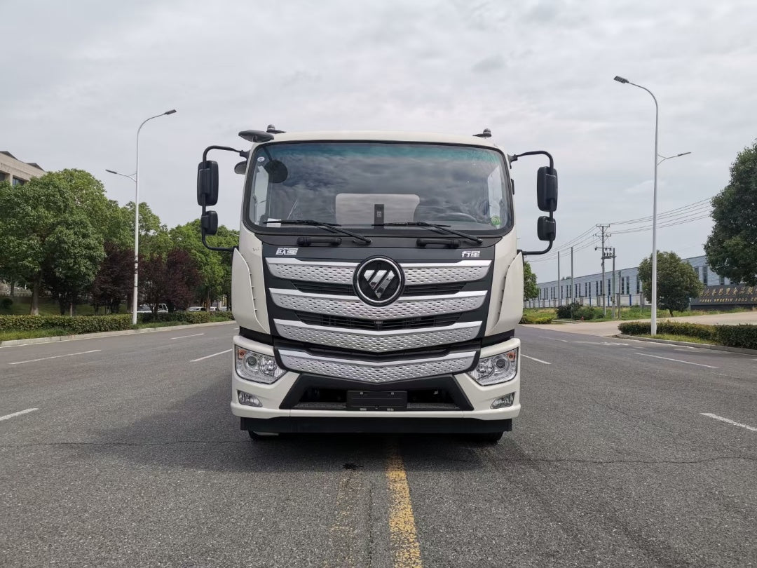 Used Foton 245HP Water Sprinkler Truck for Sale rear side view