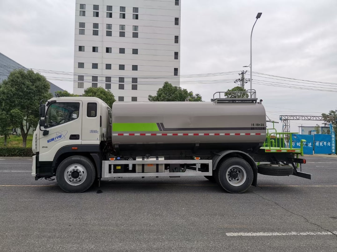 Used Foton 245HP Water Sprinkler Truck for Sale detail view