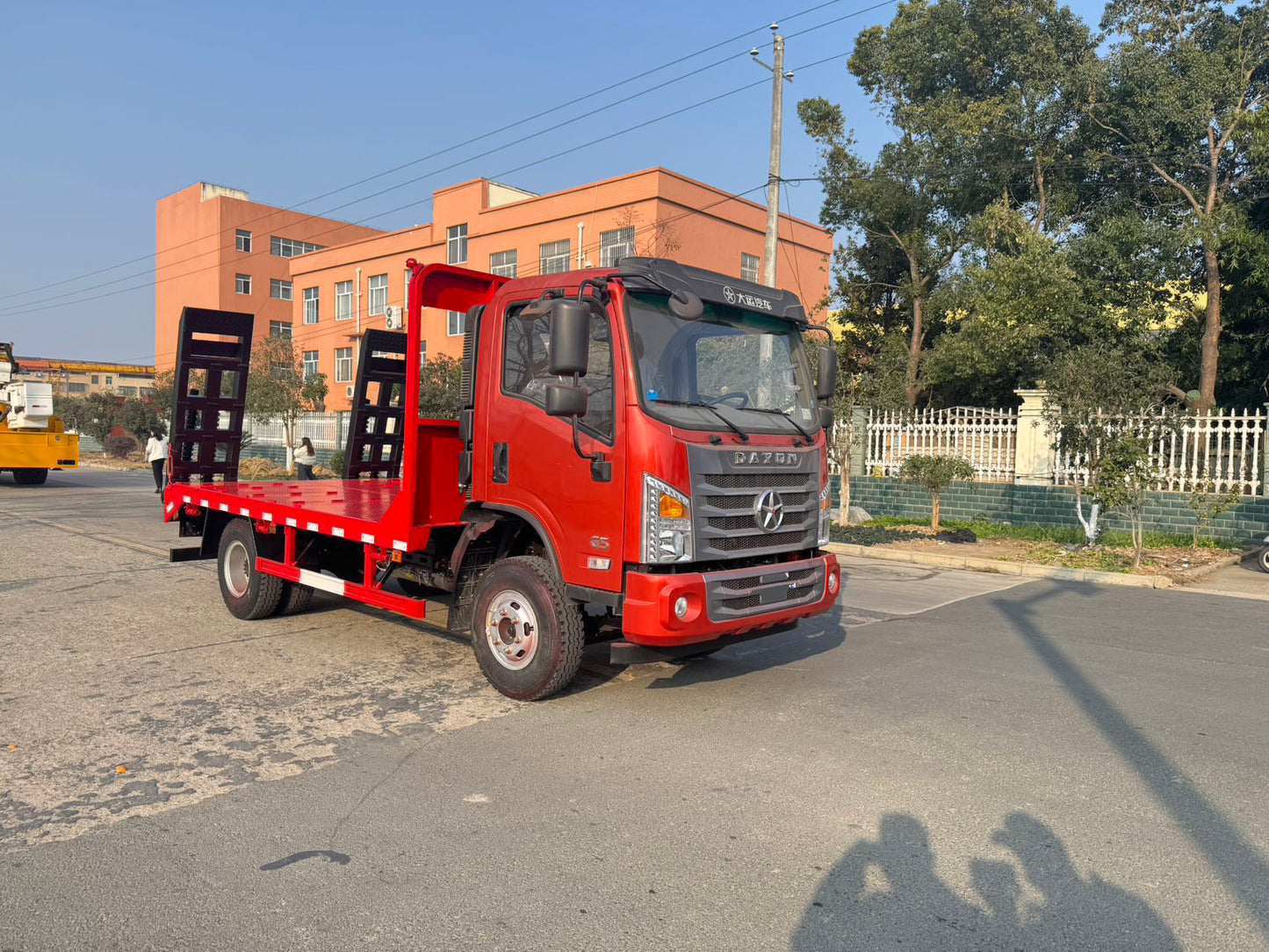 Used Dayun 180HP Flatbed Truck for Sale front view