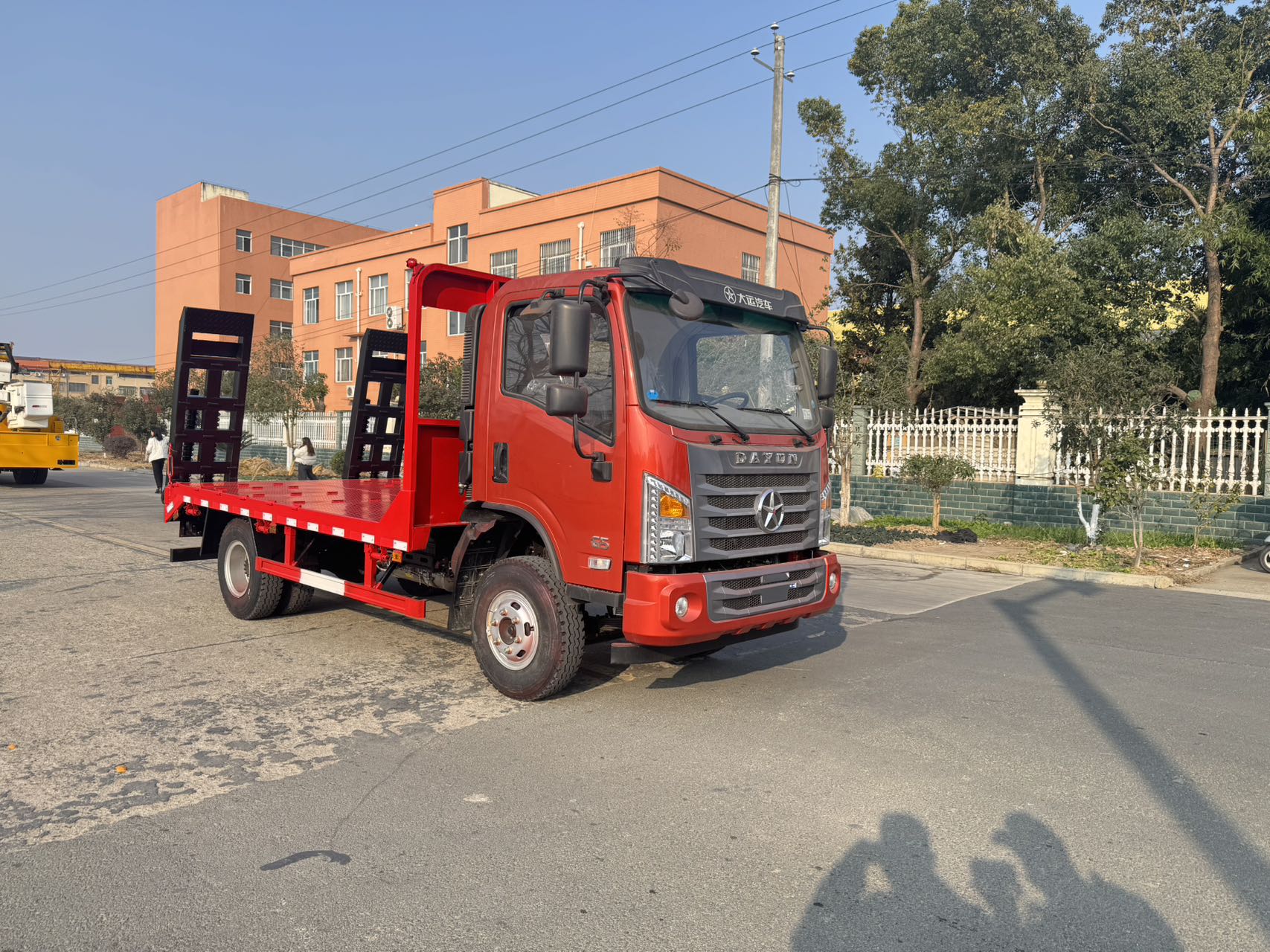 Used Dayun 180HP Flatbed Truck for Sale front view
