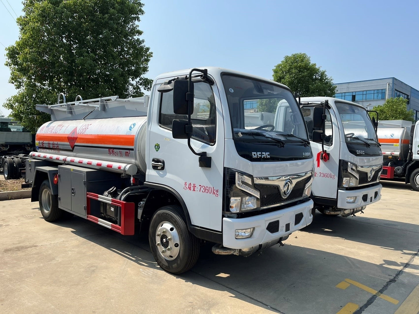 Used Dongfeng FORUKA 5.1M³ Fuel Tank Truck for Sale detail view