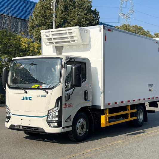 Used JMC E-LUDA 18M³ ELECTRIC Refrigerated Truck for Sale side view
