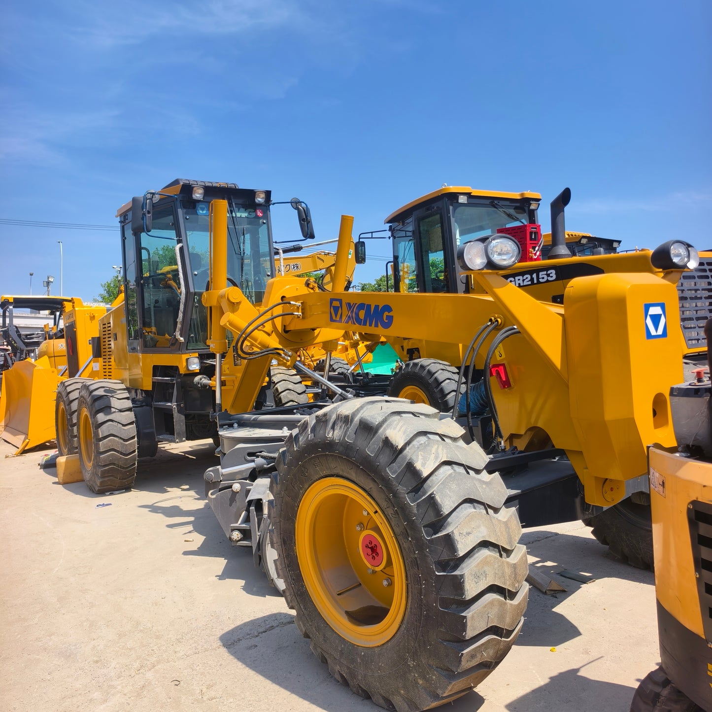USED XCMG GR2153