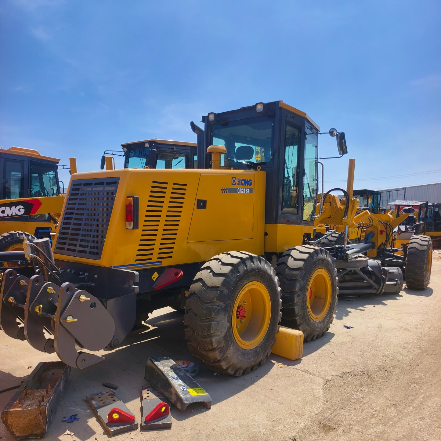 USED XCMG GR2153