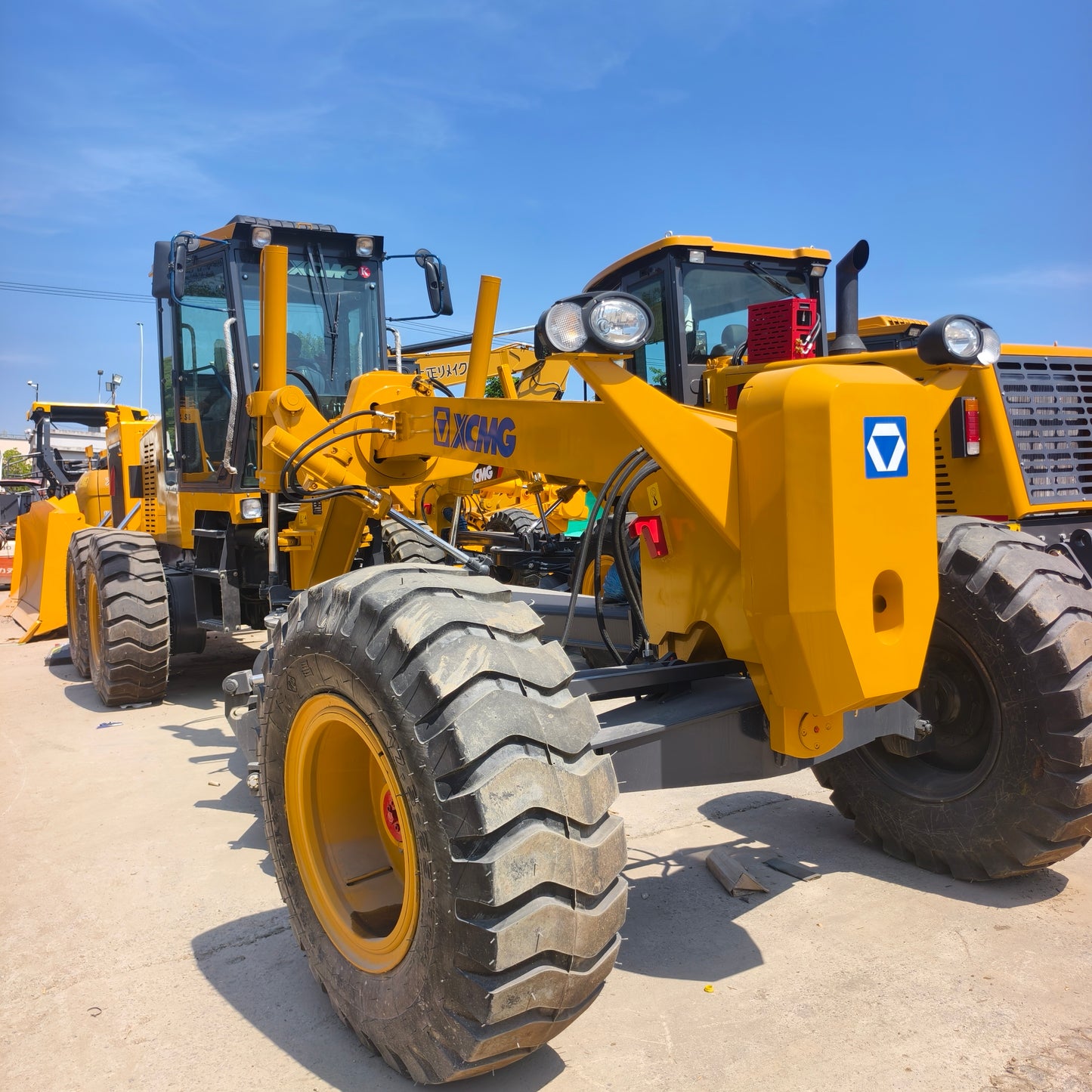 USED XCMG GR2153