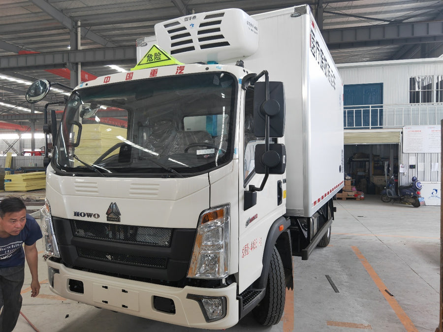 Camión refrigerado Sinotruk 130HP usado en venta | Precio Sinotruk 130HP foto de detalle 2