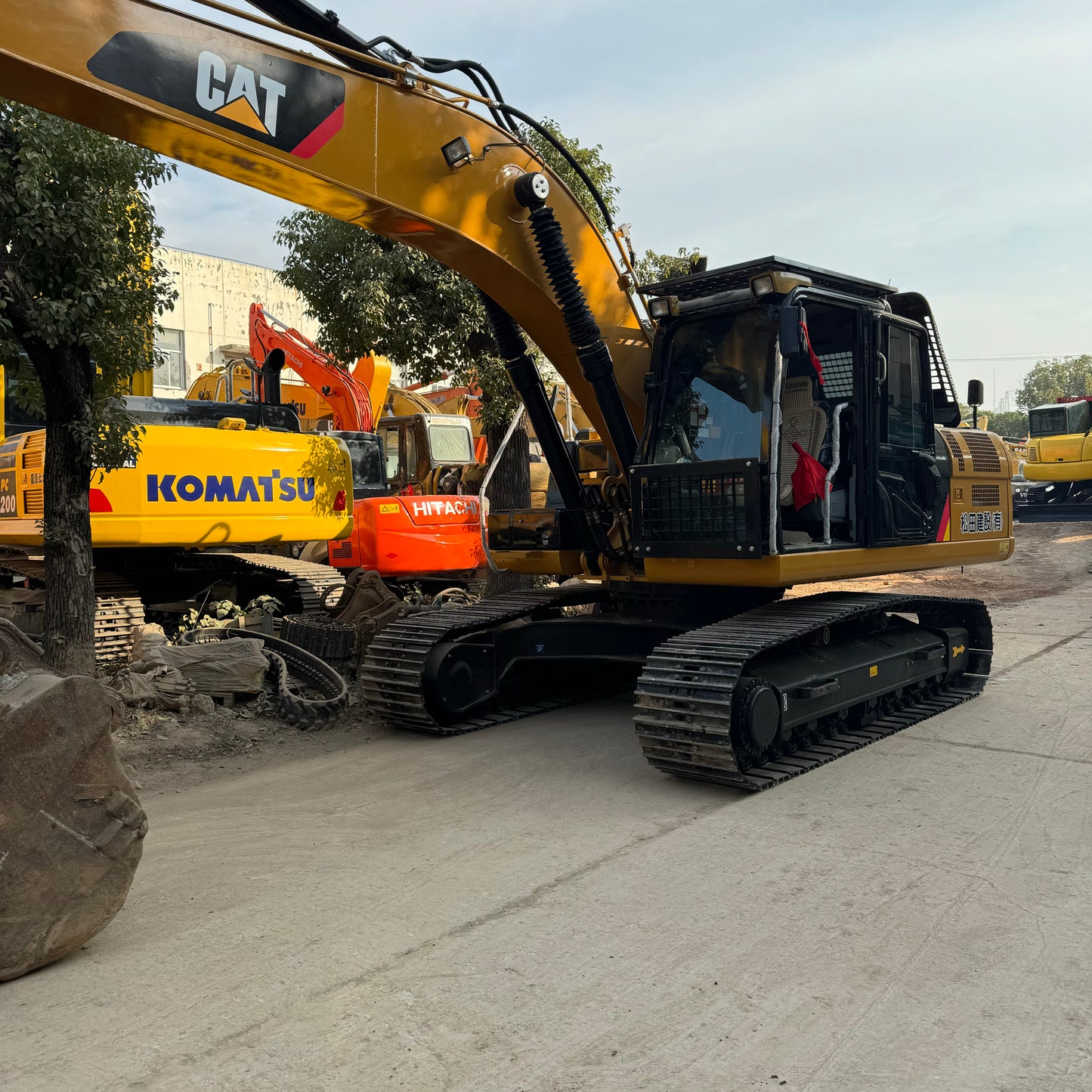 Used Caterpillar 330D2 Excavator for Sale front working view for sale