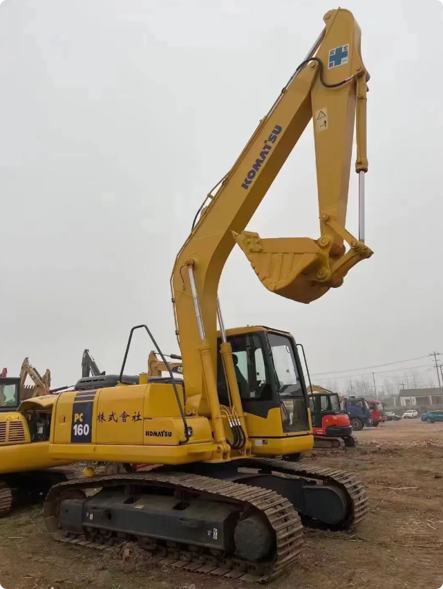 Used Komatsu PC160-7 Excavator for Sale rear view for sale