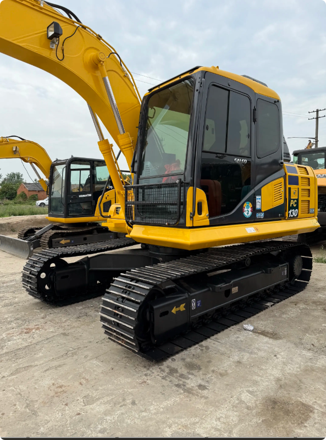 Used Komatsu PC130-8 Excavator for Sale bucket and boom detail for sale