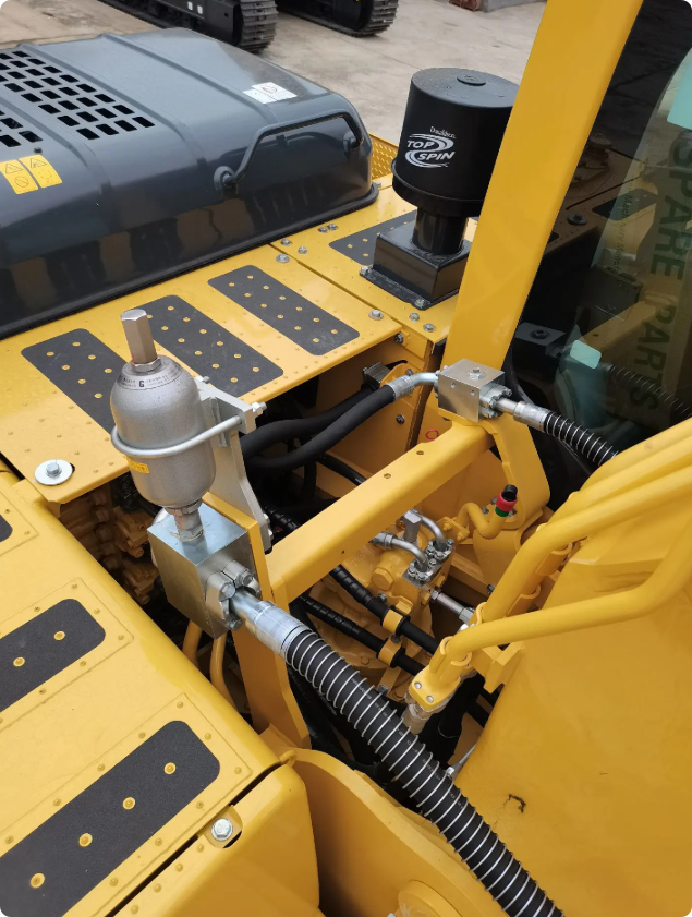 Used Komatsu PC240LC-8 Excavator for Sale operator cabin for sale