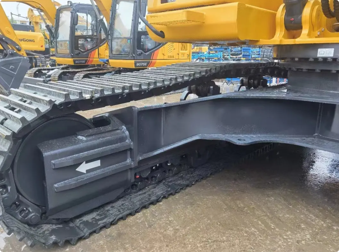 Used Liugong 933E Excavator for Sale operator cabin for sale