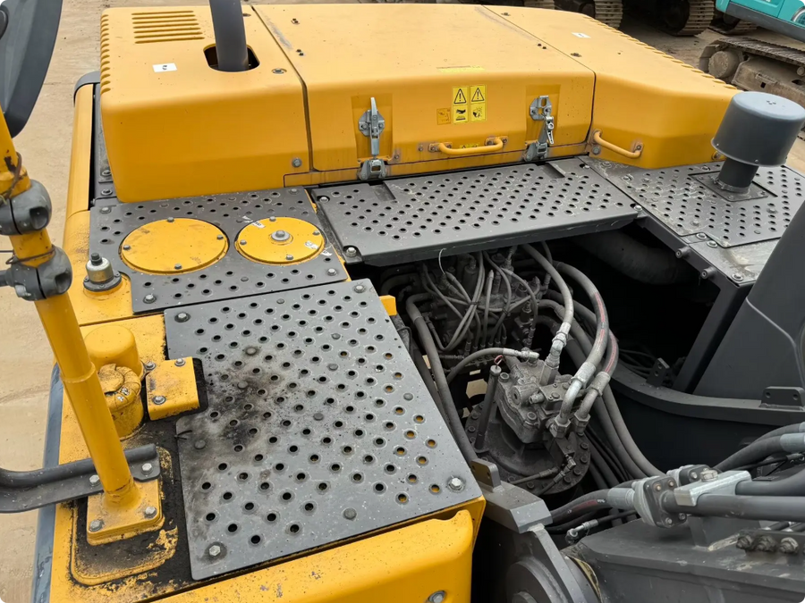 Used VOLVO EC300DL Crawler Excavator for Sale | VOLVO EC300DL Price detail photo 8
