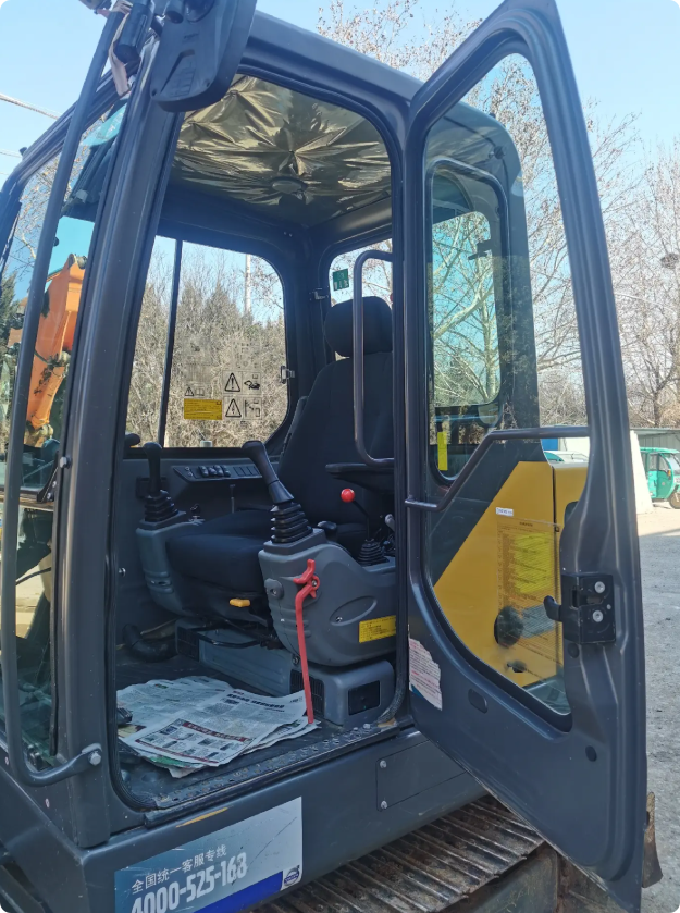 Used Volvo EC55BLC Excavator for Sale operator cabin for sale