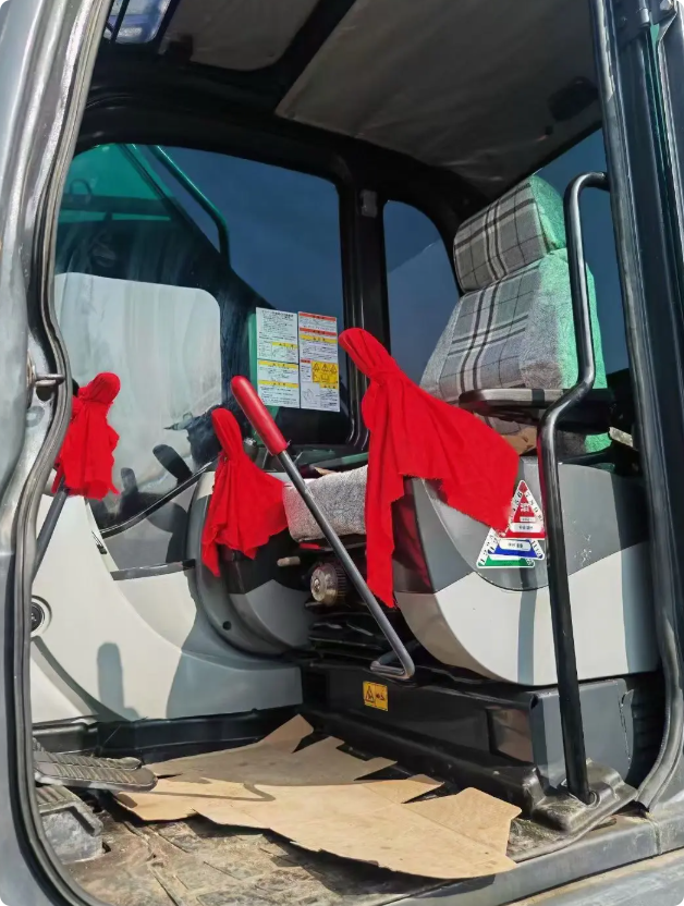 Used Kobelco SK350LC Excavator for Sale rear view for sale