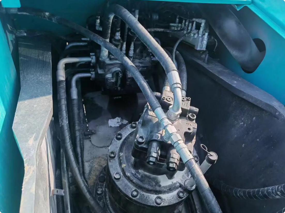 Used Kobelco SK350LC Excavator for Sale bucket and boom detail for sale