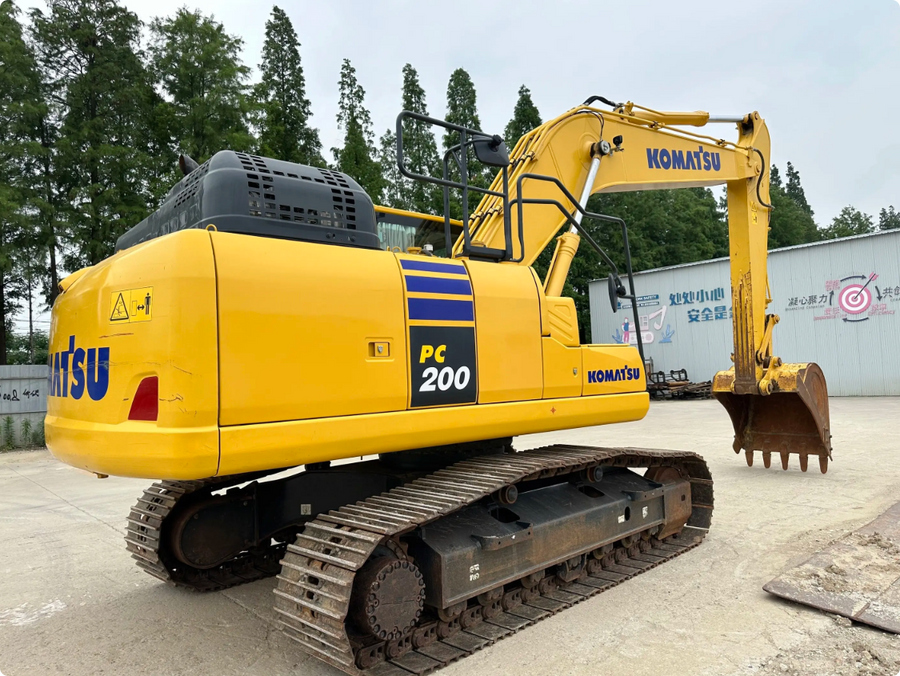 Excavadora de cadenas Komatsu PC200-11M0 usada en venta | Precio Komatsu PC200-11M0 foto de detalle 4
