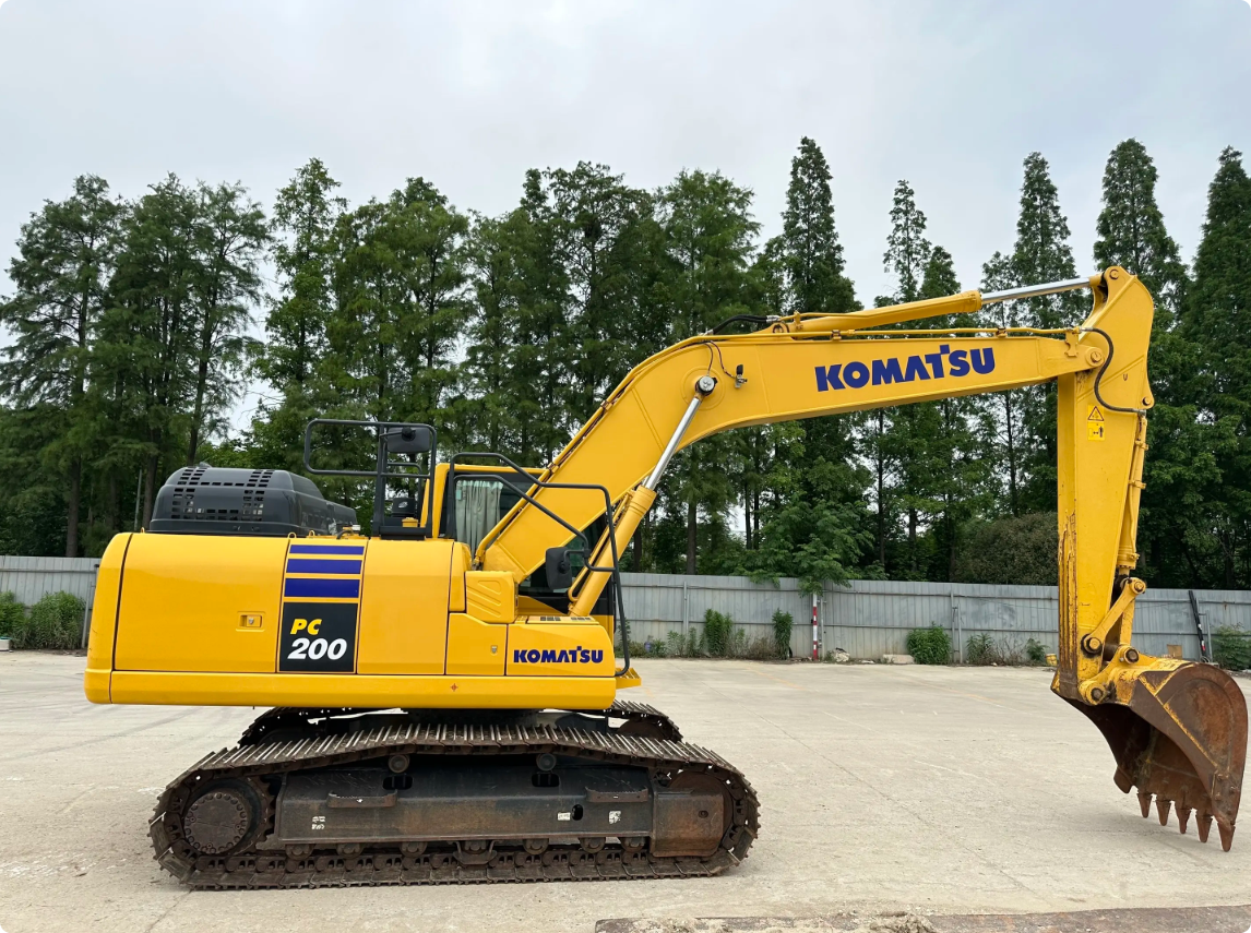 Used Komatsu PC200-11M0 crawler excavator real inventory view 2