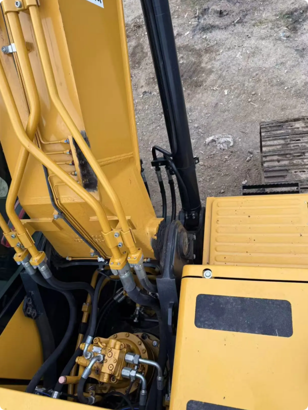 Used SANY SY215C PRO crawler excavator real inventory view 5