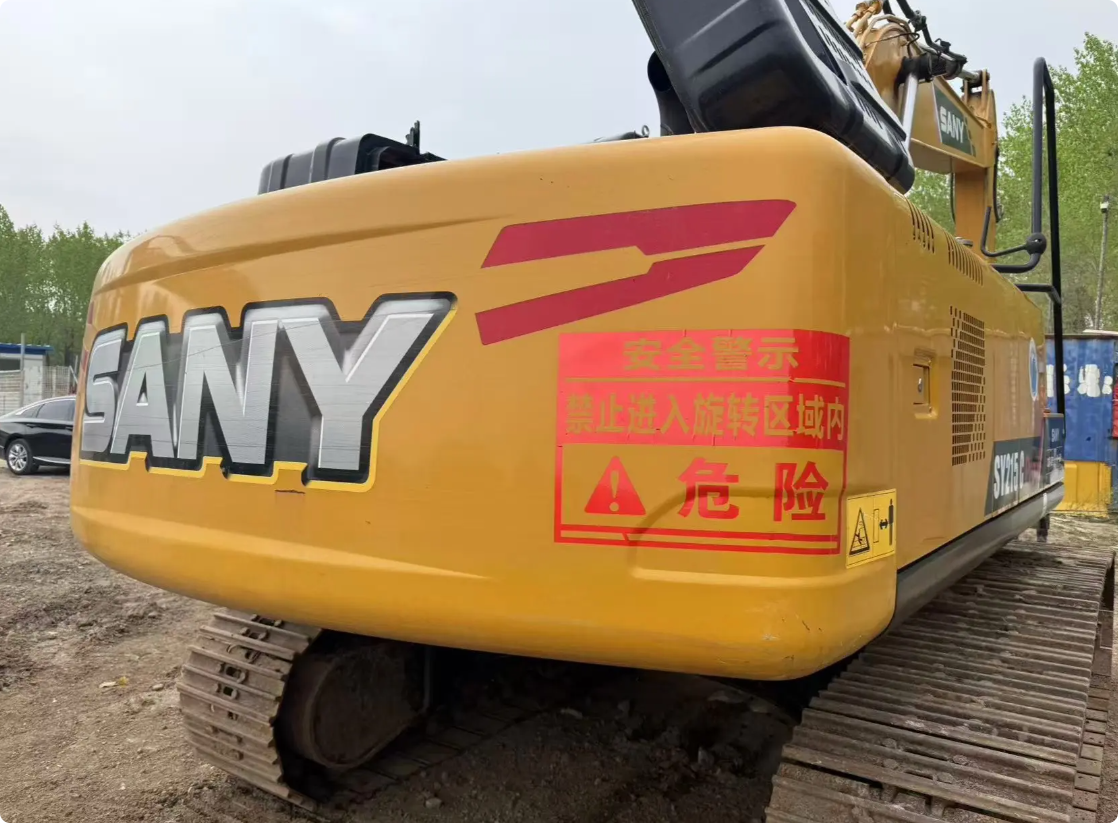 Used SANY SY215C PRO crawler excavator real inventory view 3