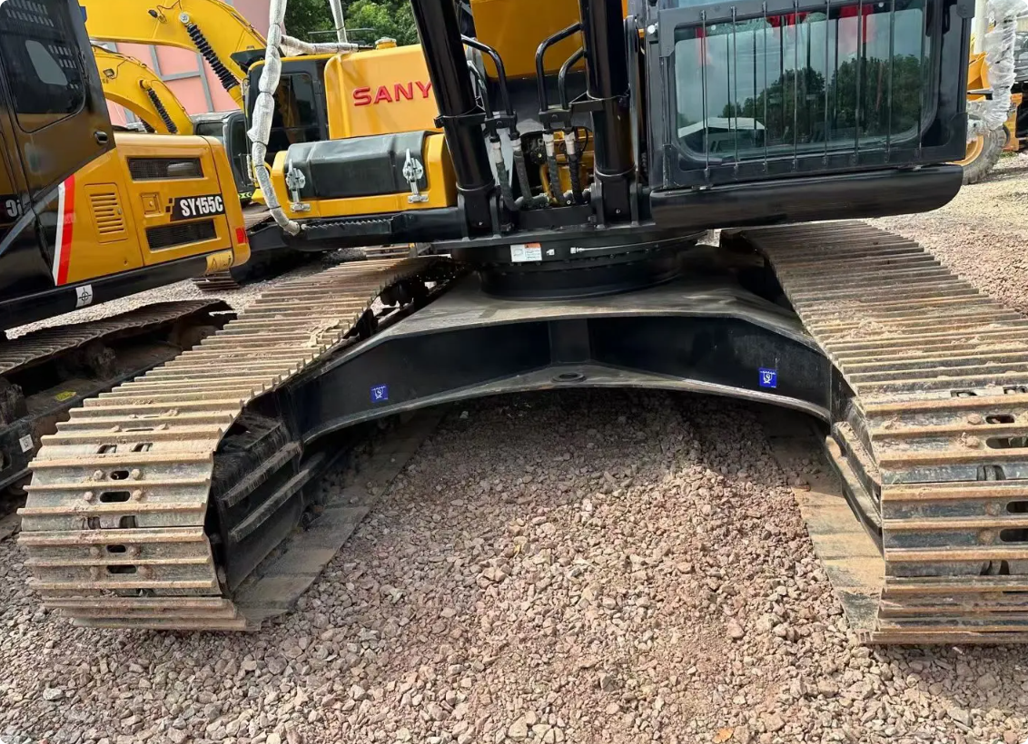 Used SANY SY235C PRO crawler excavator real inventory view 6