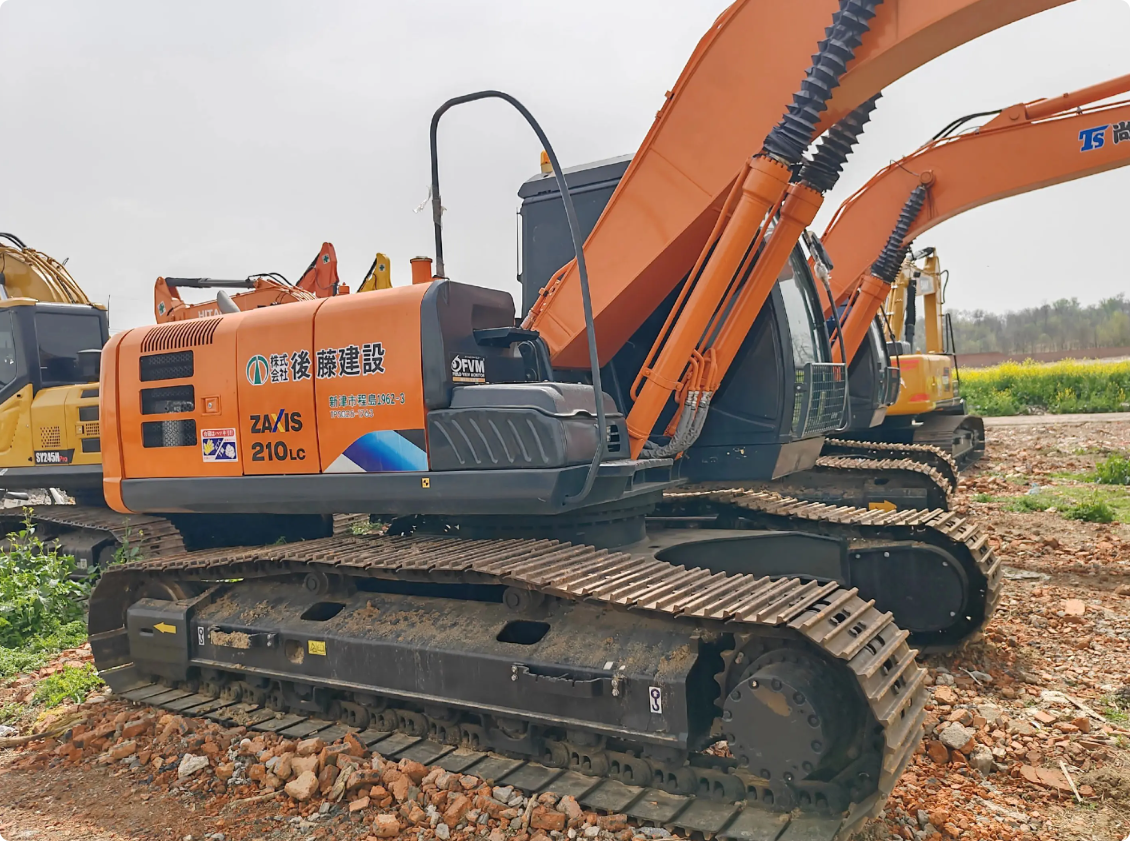 Used HITACHI ZX210LC-5A crawler excavator real inventory view 4