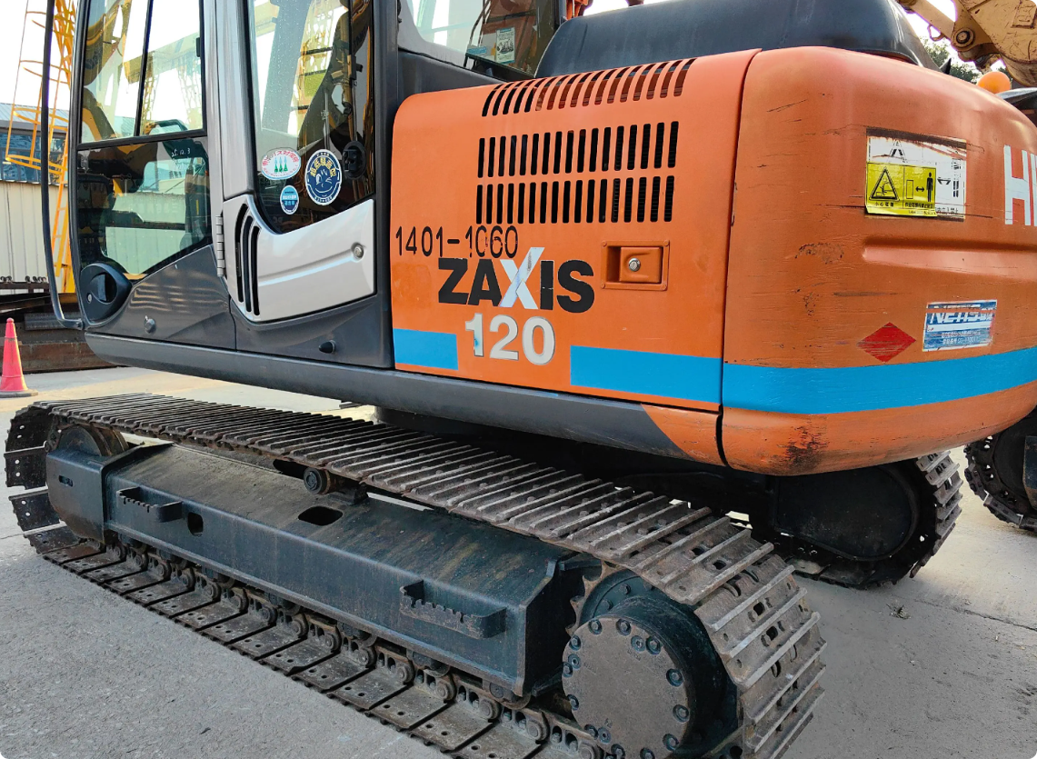 Used HITACHI ZX120-3 crawler excavator real inventory view 3