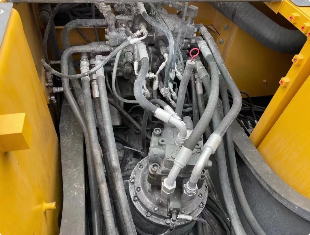 Used VOLVO EC210DL crawler excavator real inventory view 6