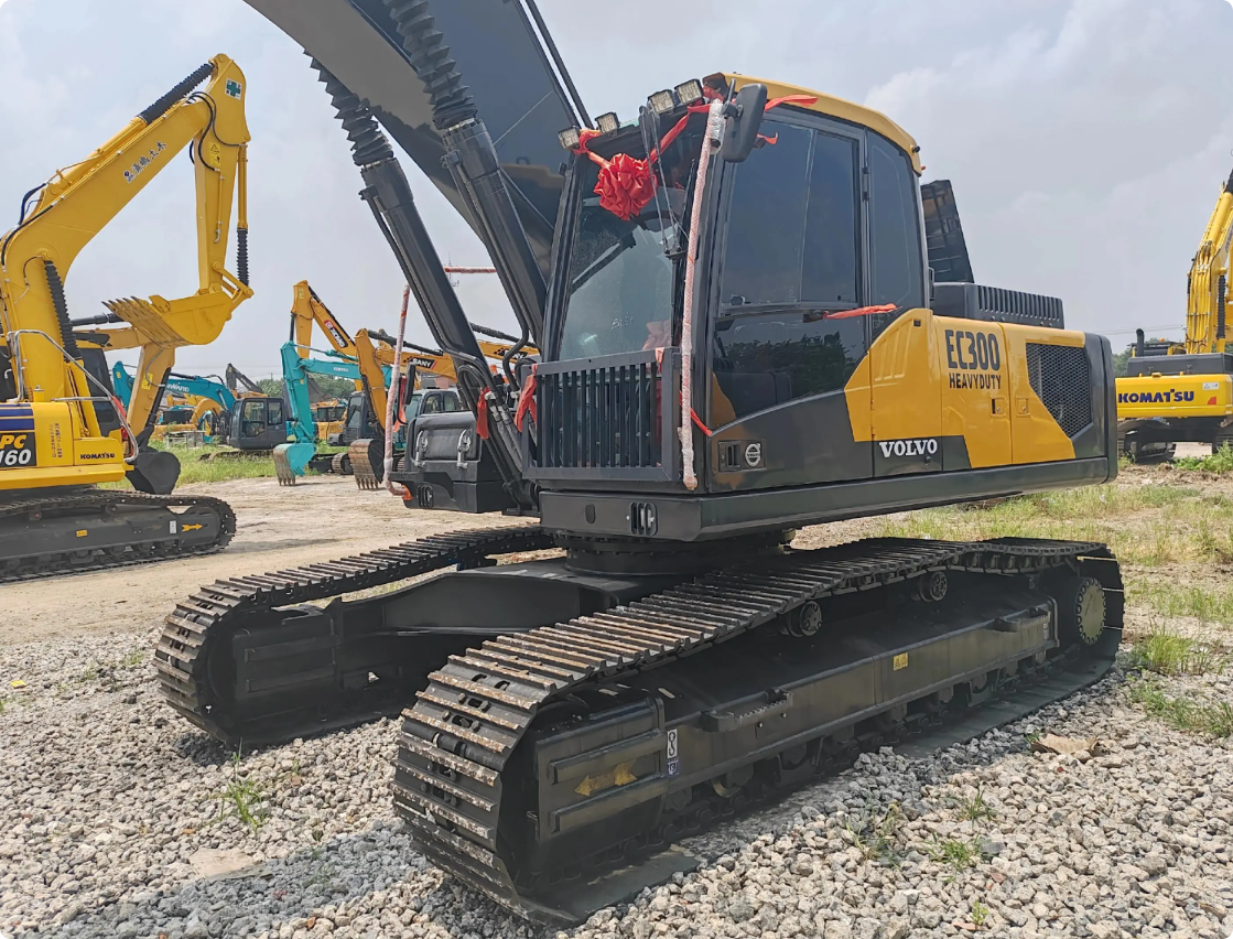 Used VOLVO EC300 crawler excavator real inventory view 5