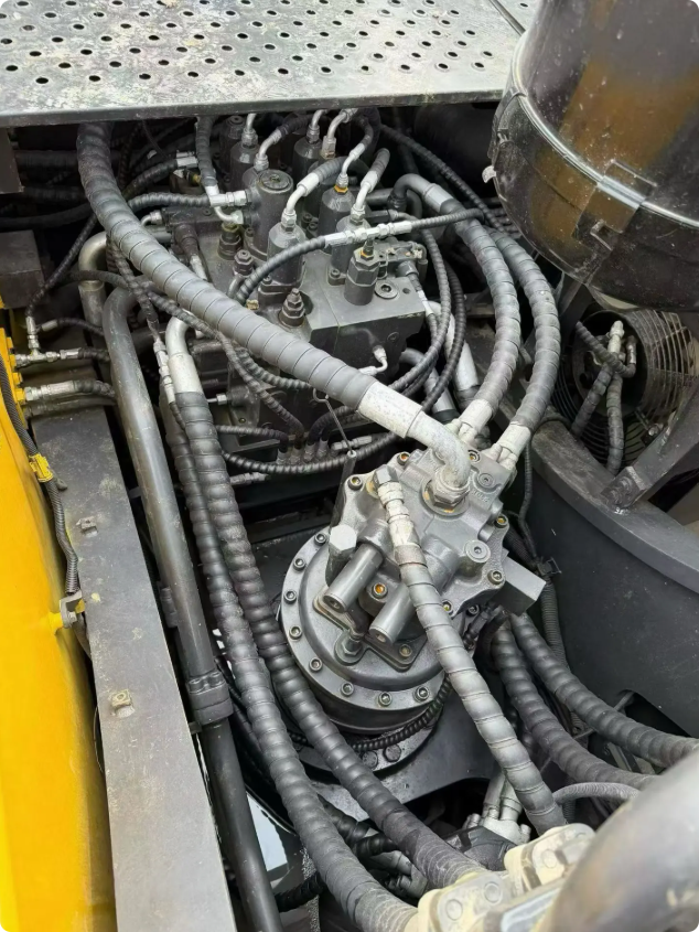 Used VOLVO EC380 Crawler Excavator for Sale | VOLVO EC380 Price detail photo 4