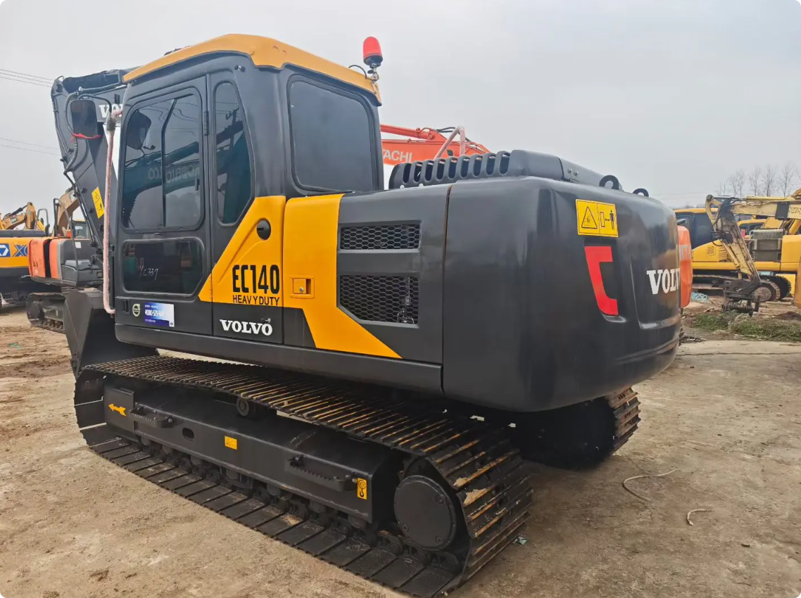 Used VOLVO EC140 Crawler Excavator for Sale - real inventory photo 3