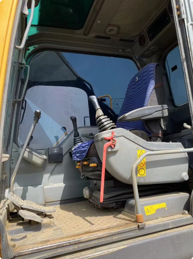 Used VOLVO EC240D Crawler Excavator for Sale | VOLVO EC240D Price detail photo 5