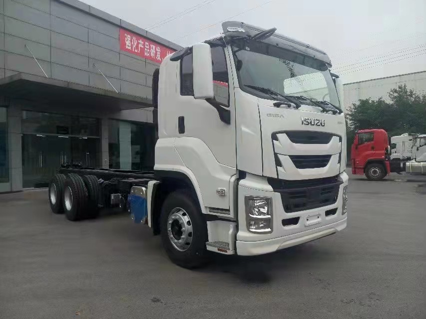 Used Qingling 380HP Van Truck for Sale detail view