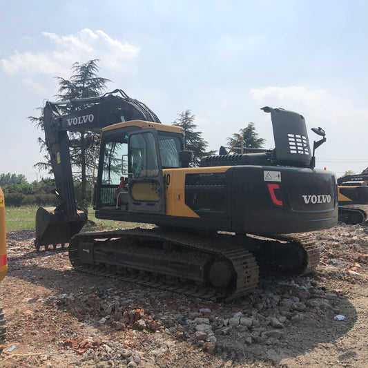 Used Volvo EC240 Excavator for Sale rear side view