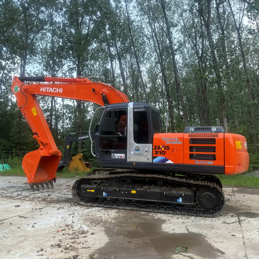USED HITACHI ZX210