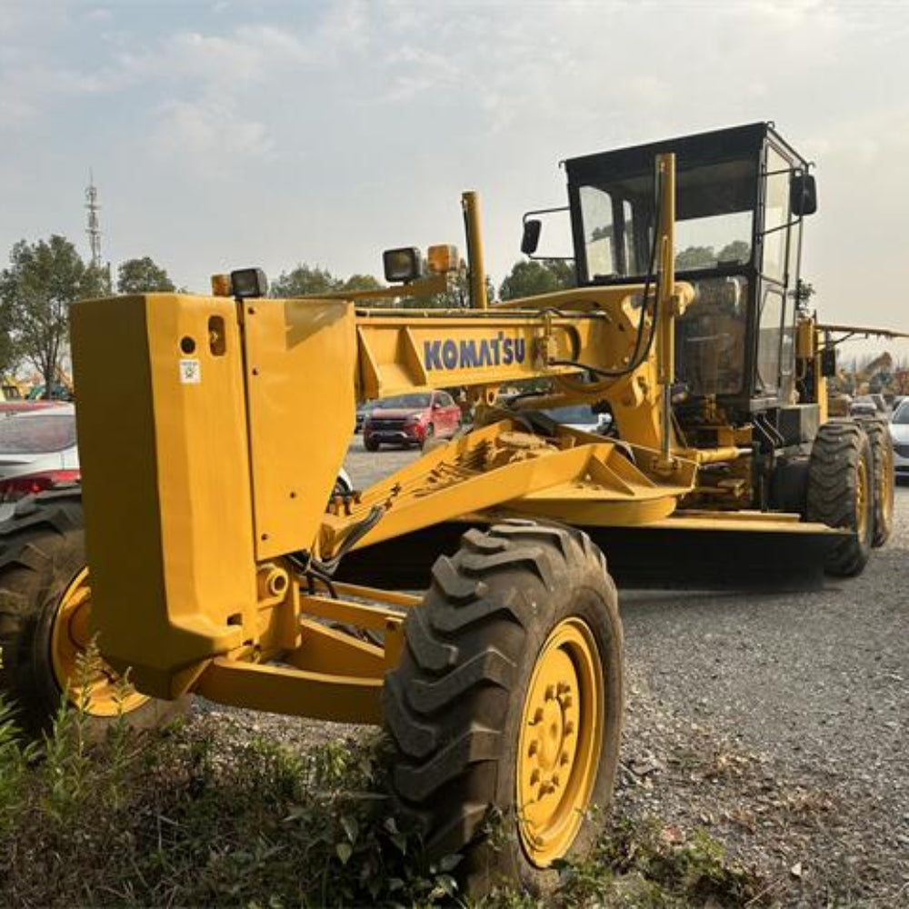 USED KOMATSU G655