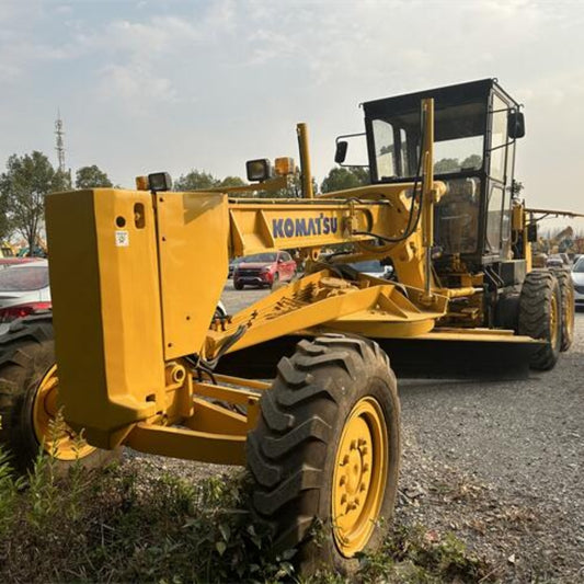 USED KOMATSU G655