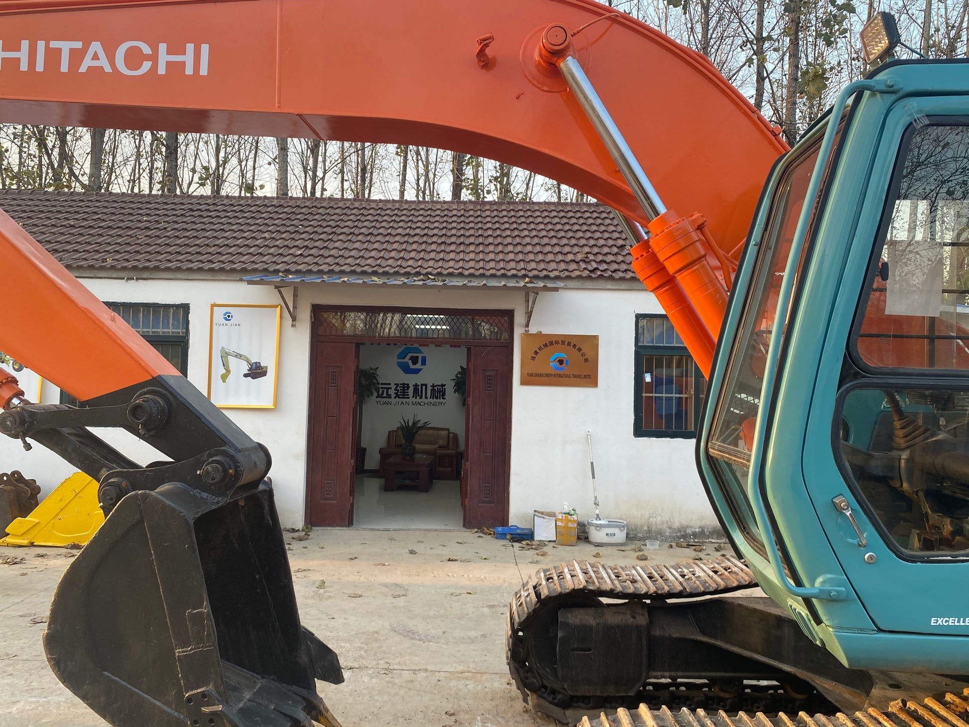 Used Hitachi EX200-2 Excavator for Sale detail view