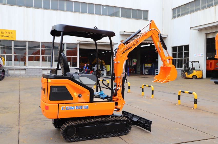 New Lonking LG6018 Bulldozer for Sale detail view
