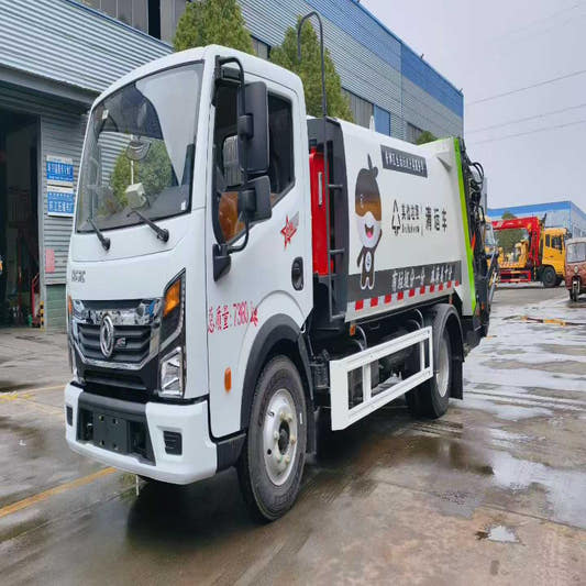 Used Dongfeng 143HP Garbage Compactor Truck for Sale - real inventory photo 1