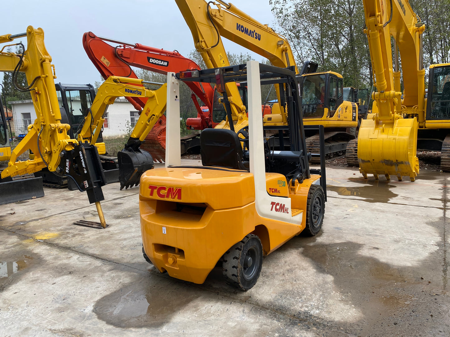 USED TCM 3TON