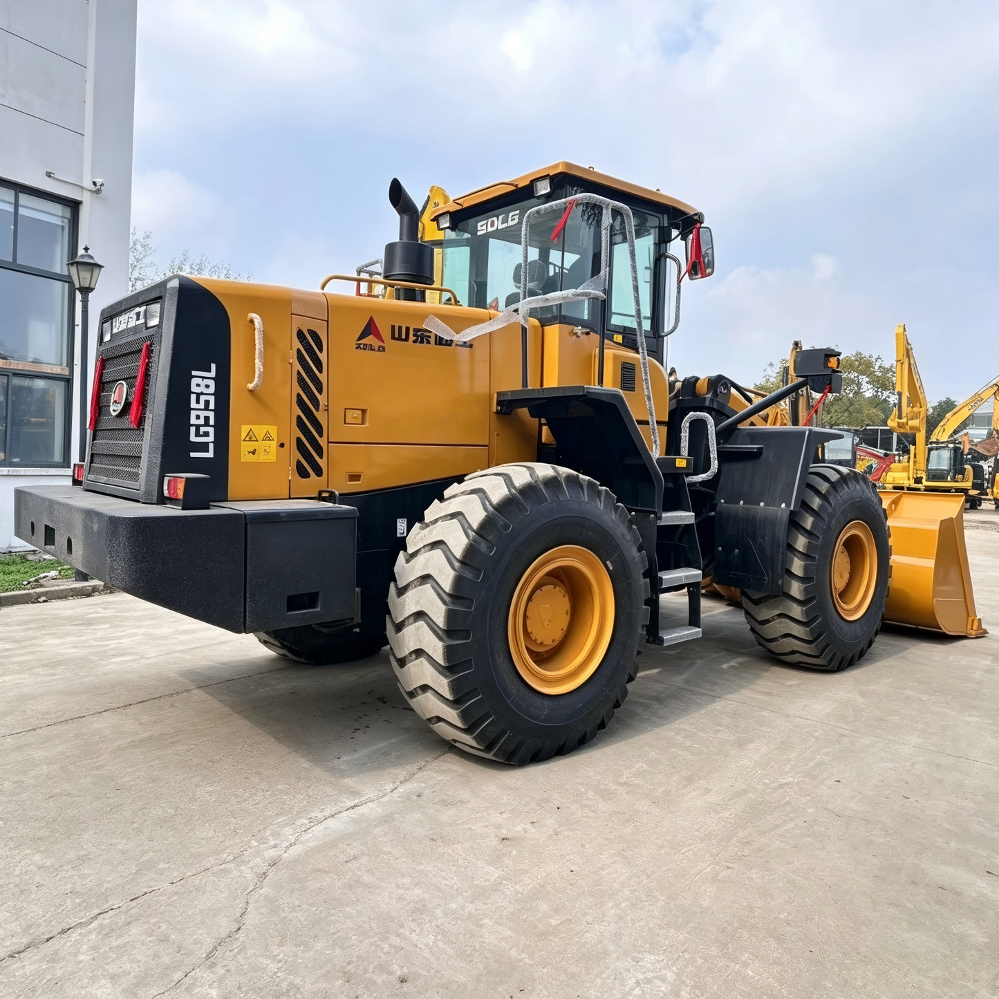 USED SDLG LG958L