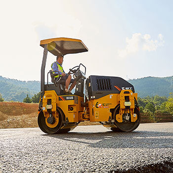 New Liugong 6032EG4 Road Roller for Sale front view
