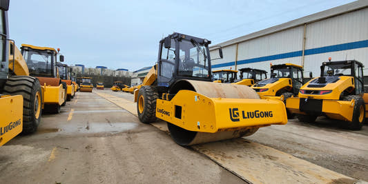 New Liugong 6116EG4 Road Roller for Sale rear side view