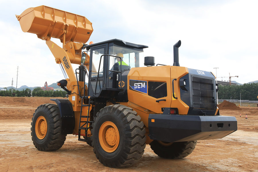 Cargadora de ruedas SEM 658F nueva en venta | Precio SEM 658F foto de detalle 3