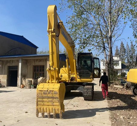 USED KOMATSU PC160LC-7