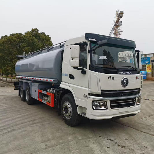 Used Shacman 270HP Hazardous Material Transport Truck for Sale side view