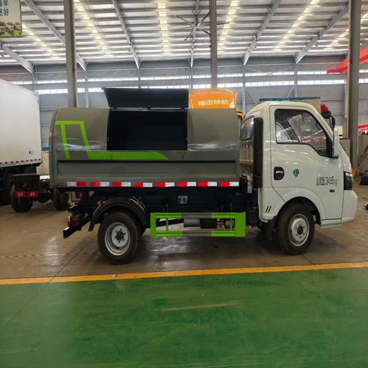 Used Dongfeng TUYI 4M³ Sealed Garbage Truck for Sale side view