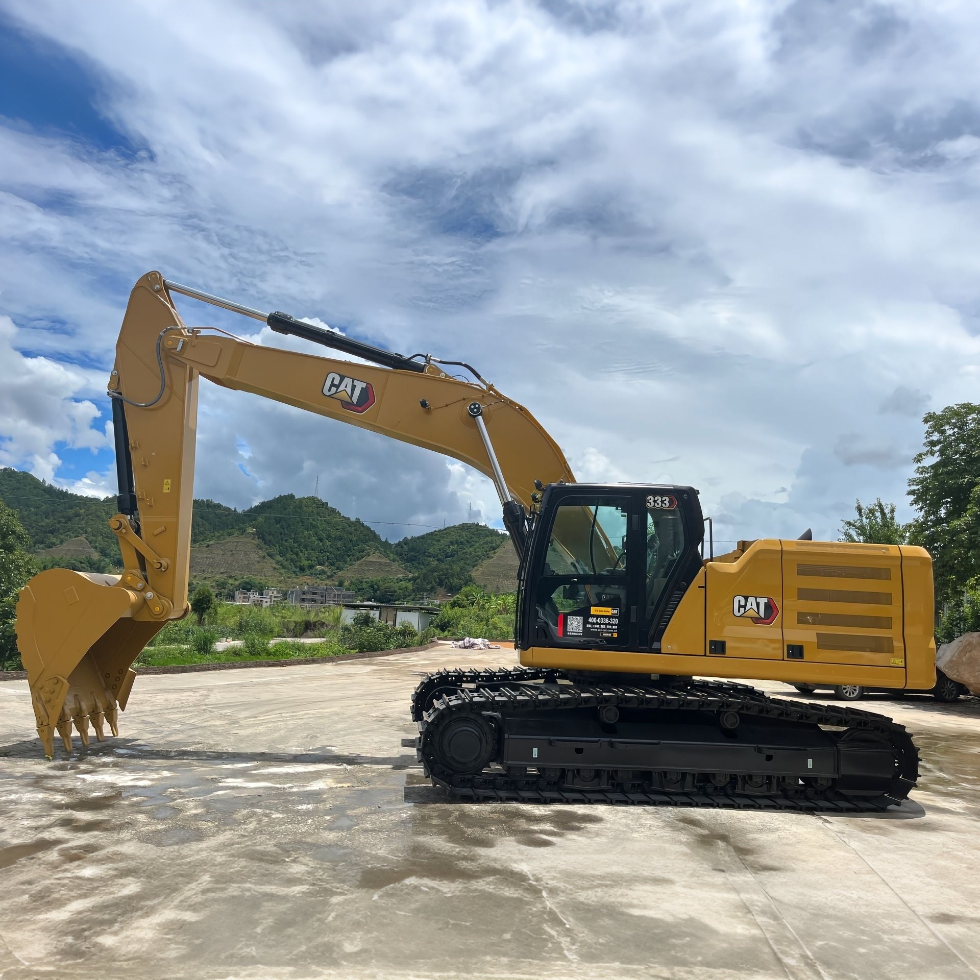 Used Caterpillar 333 Excavator for Sale side view