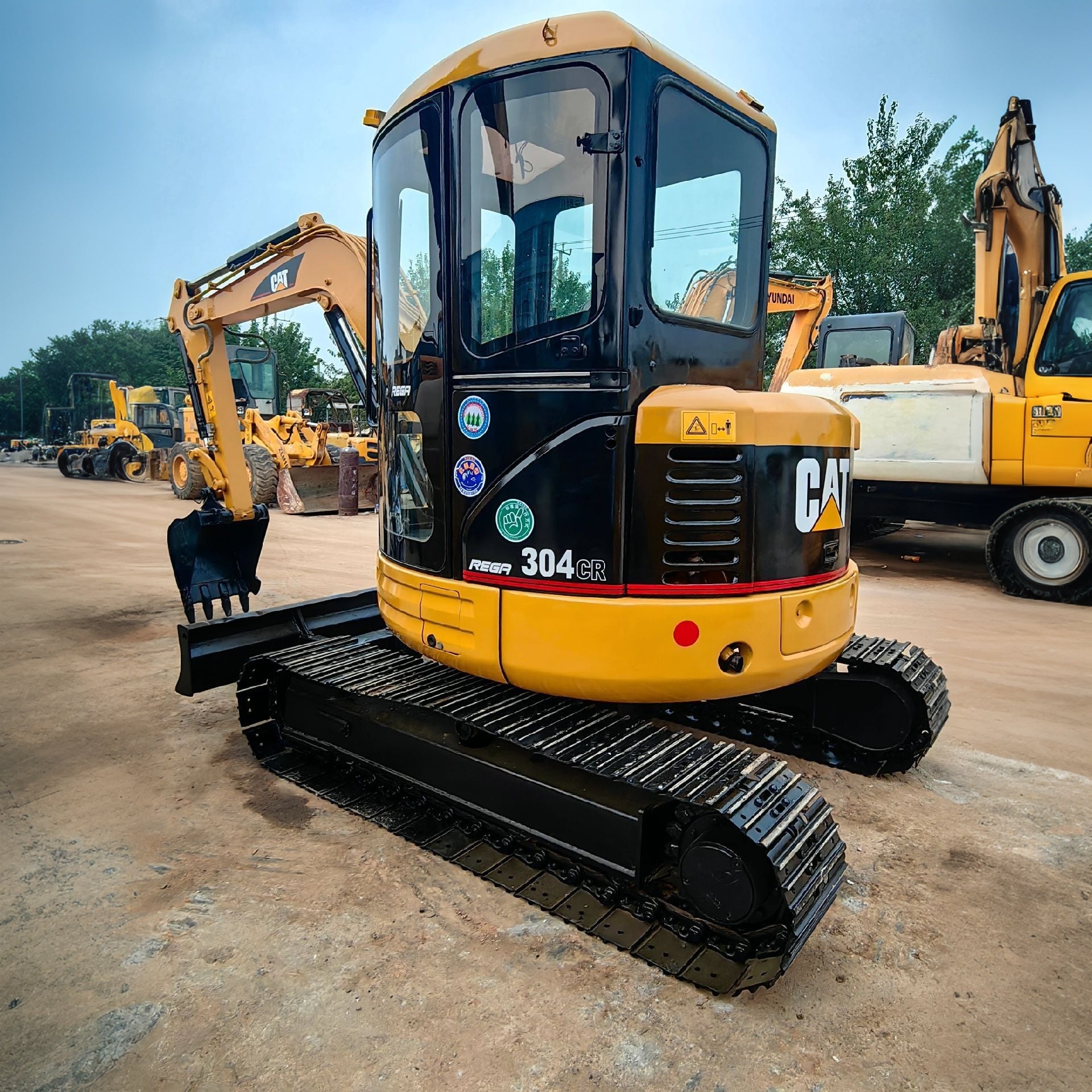 Used Caterpillar 304CR Excavator for Sale side view
