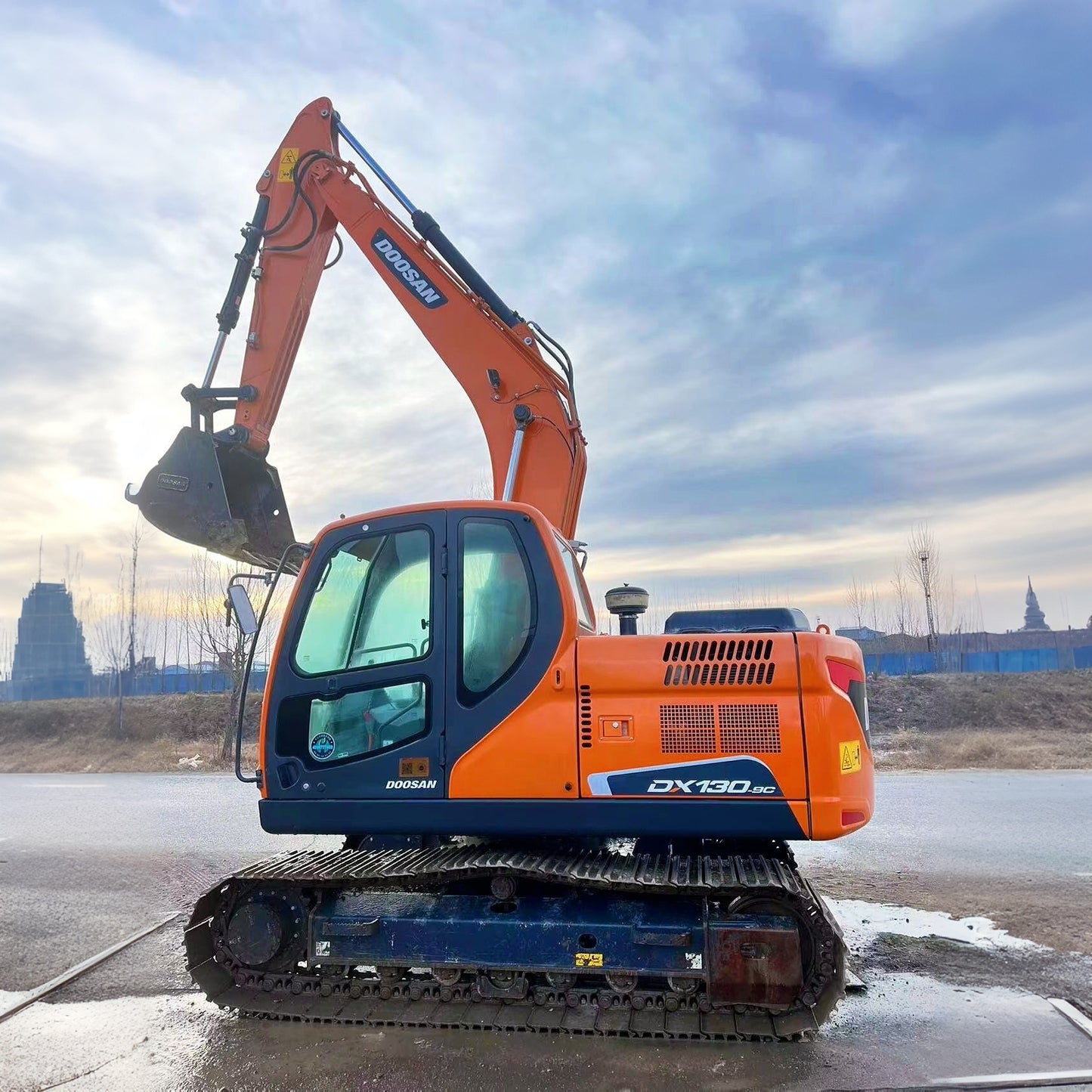 USED DOOSAN DX130-9C